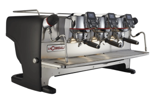 La Cimbali M200 GT1 DT3 Button 3 Gruplu Espresso Kahve Makinası